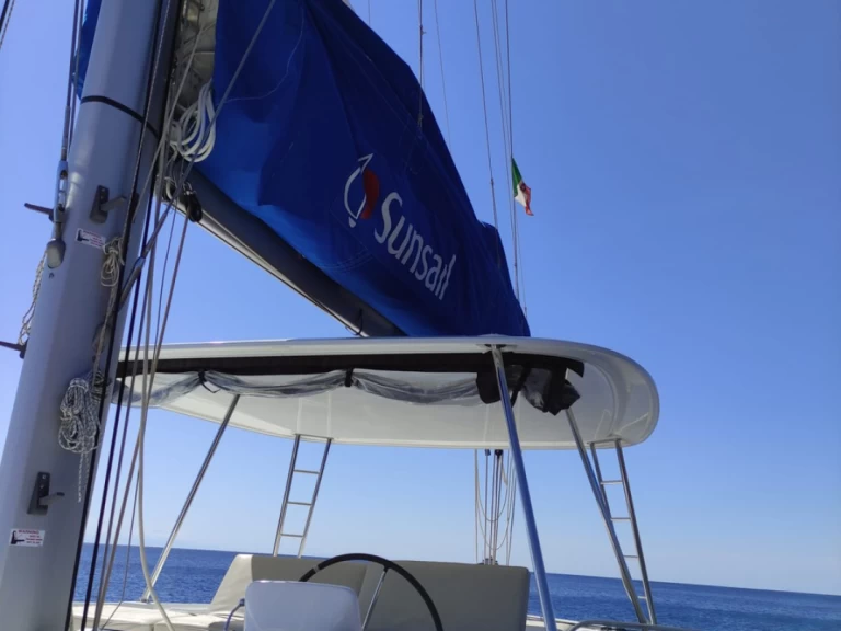 Yacht hire Furnari cheap Lagoon 46