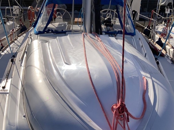 Hire Sailboat Bénéteau with a boat licence