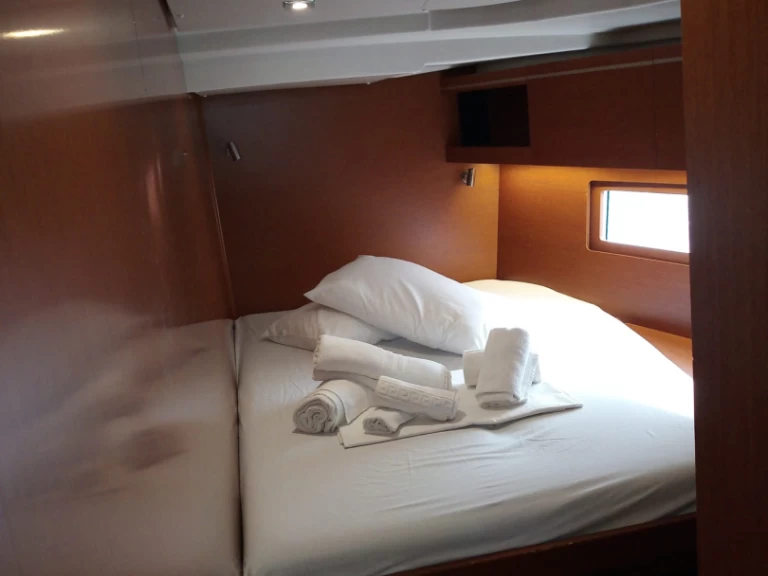 Hire Sailboat with or without skipper Bénéteau Cannigione