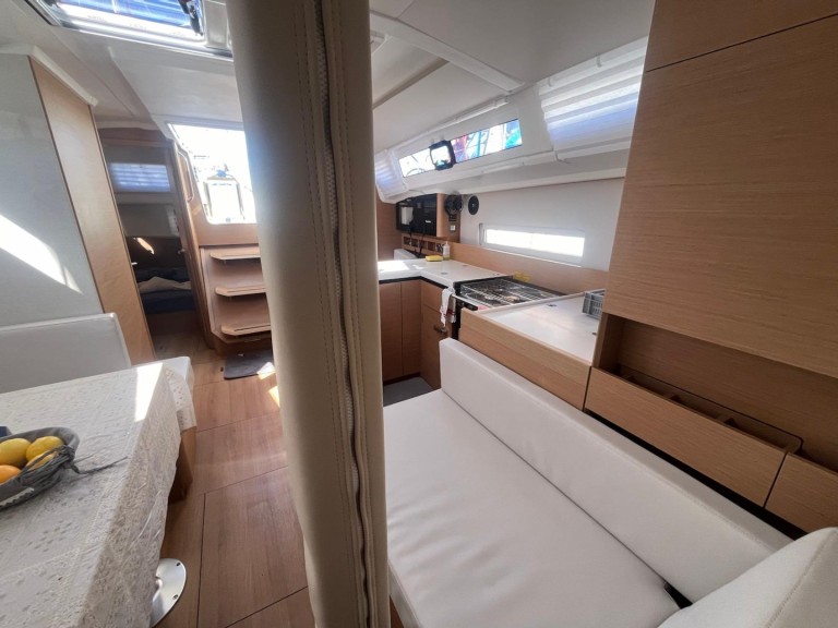 Hire a Jeanneau Sun Odyssey 410 Cannigione