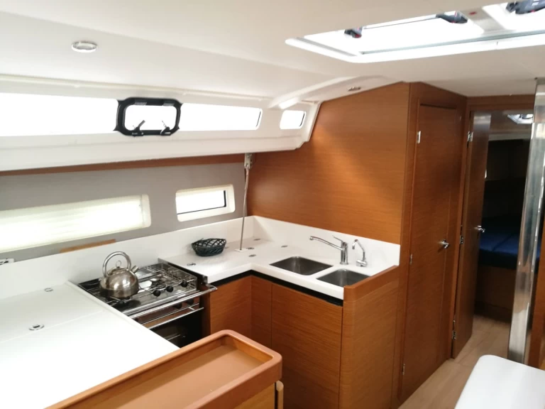 Hire a Jeanneau Sun Odyssey 440 Furnari