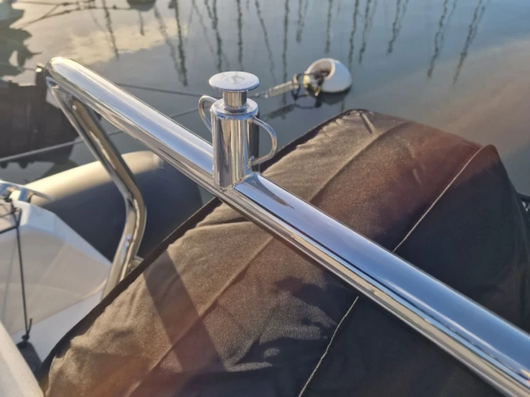 Hire Motorboat with or without skipper Zodiac Gourbeyre