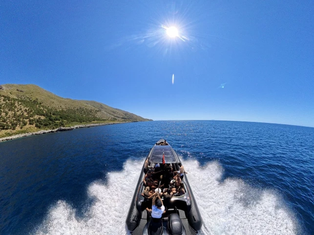 Charter a Olympia Boat  GT-009 in Vlorë on Samboat
