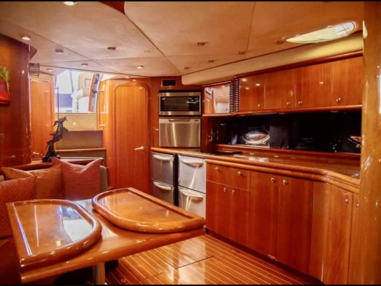 Luxury Yacht hire in West Palm Beach - Sunseeker Predator 68