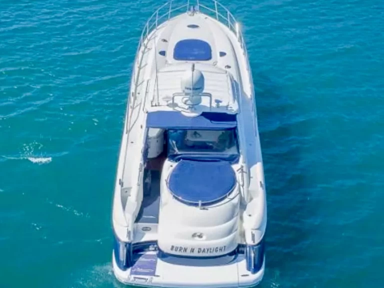 Luxury Yacht to hire West Palm Beach at the best price