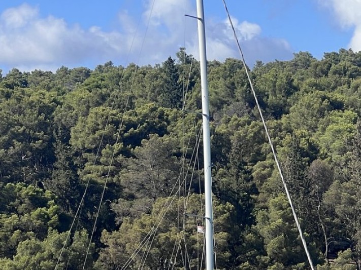 Hire a Hanse Hanse 545 Split