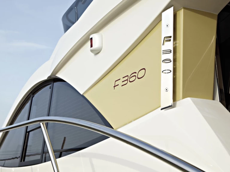 Yacht charter Spain - Faeton F-360 Fly on SamBoat