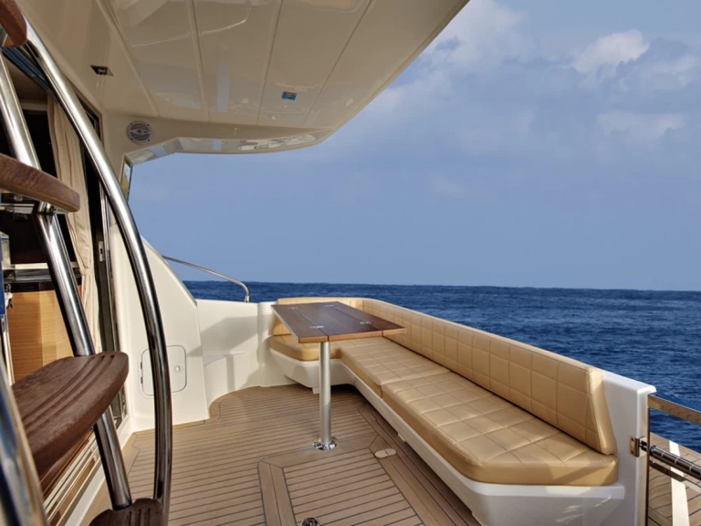 Luxury Yacht hire in Spain - Faeton F-360 Fly