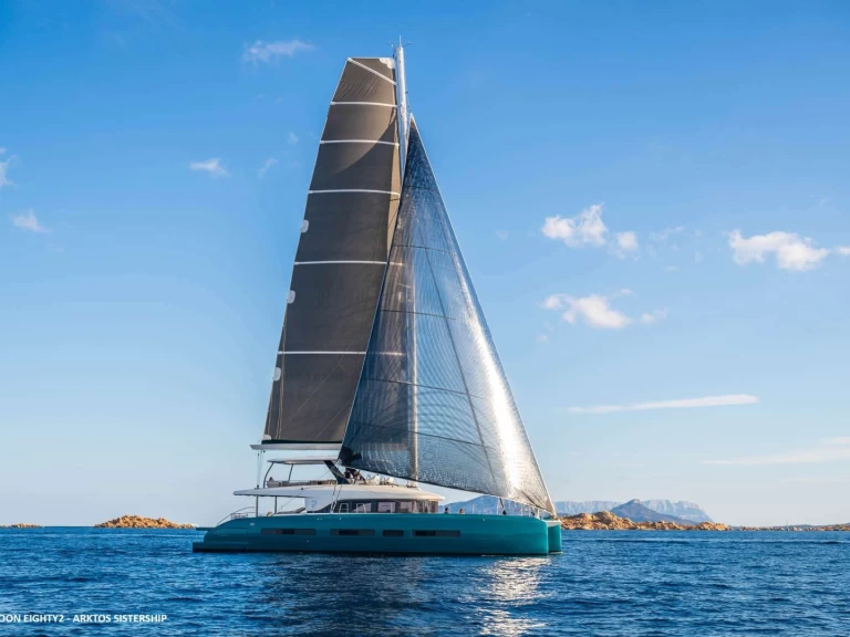 Luxury Yacht to hire Caribbean at the best price