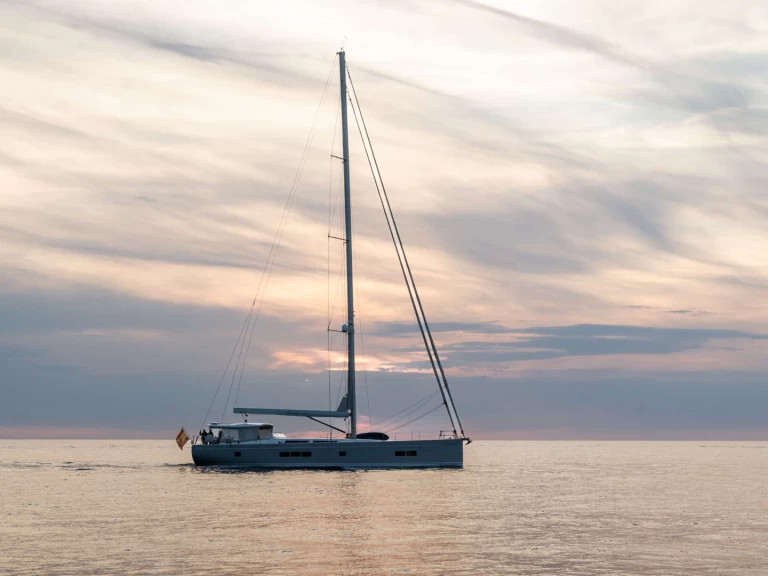 Luxury Yacht to hire Sóller at the best price