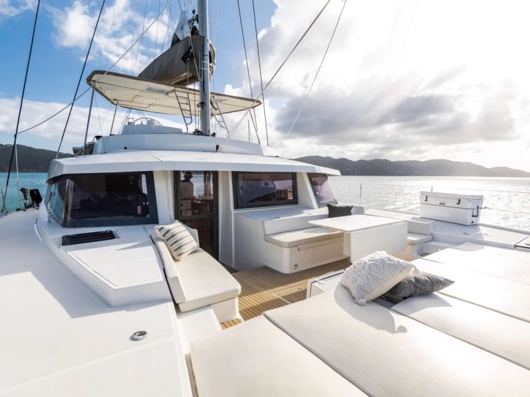 Luxury Yacht hire in British Virgin Islands (BVI) - Bali AD ASTRA 5.4