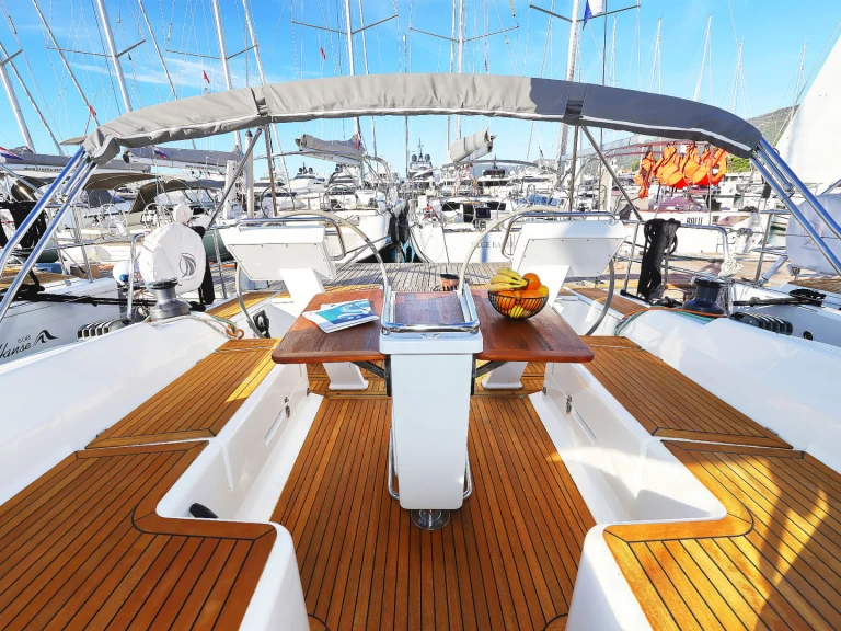 Yacht hire Kaštela cheap Hanse 455