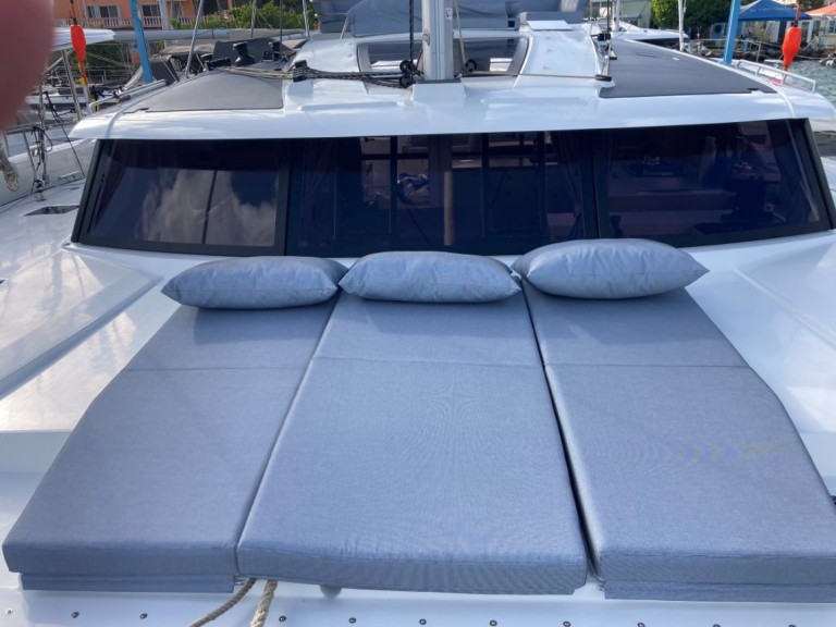 Charter a Fountaine Pajot Tanna 47 in Frenchtown on Samboat
