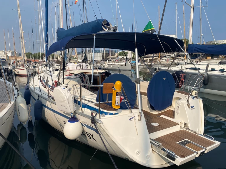 Yacht hire Barcelona cheap C 40