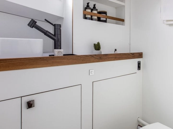 Hire a BUEHLER TURBOCRAFT Silverfine La Trinité-sur-Mer