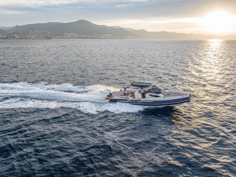 Yacht charter La Trinité-sur-Mer - Bwa Flyer 36 on SamBoat