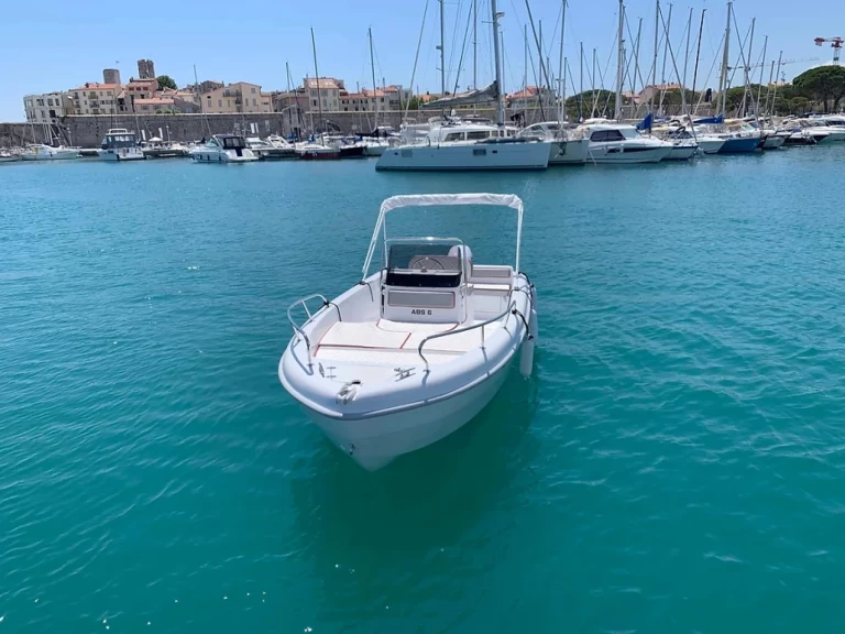Motorboat hire in Antibes - Selva Open Line D 5.3