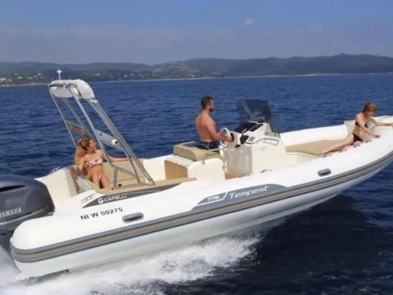 Yacht hire Antibes cheap Tempest 775
