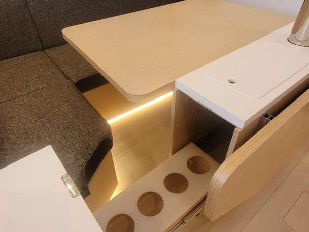 Hire a Hanse Hanse 360 - 3 cabine - 2 bagni Castiglioncello