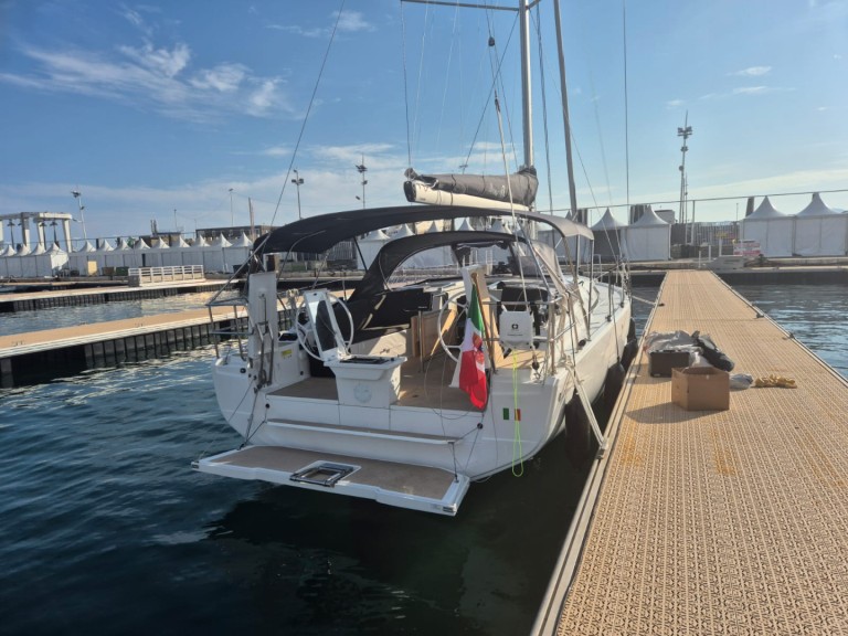 Sailboat hire in Castiglioncello - Hanse Hanse 360 - 3 cabine - 2 bagni
