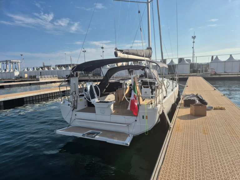 Sailboat hire in Castiglioncello - Hanse Hanse 360 - 3 cabine - 2 bagni