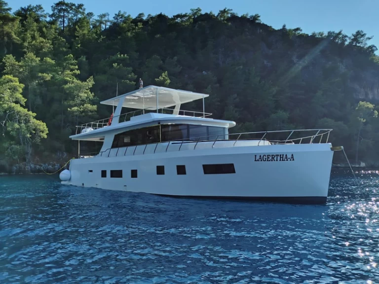 Hire Luxury Yacht with or without skipper  Göcek