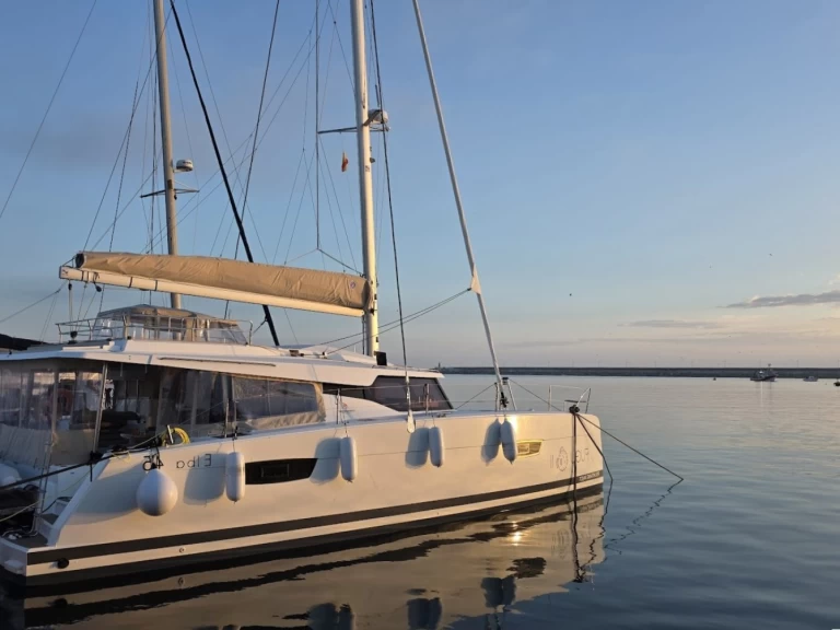 Hire Catamaran with or without skipper Fountaine Pajot Rhodes (City)