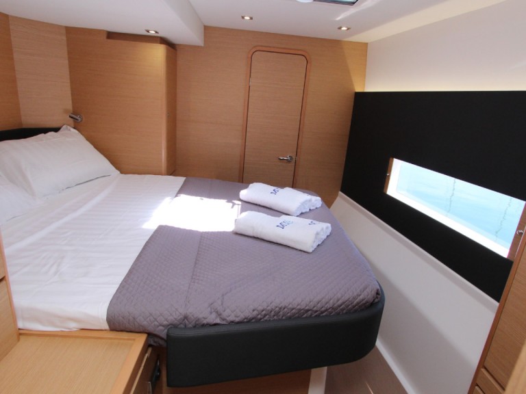 Catamaran to hire Salerno at the best price