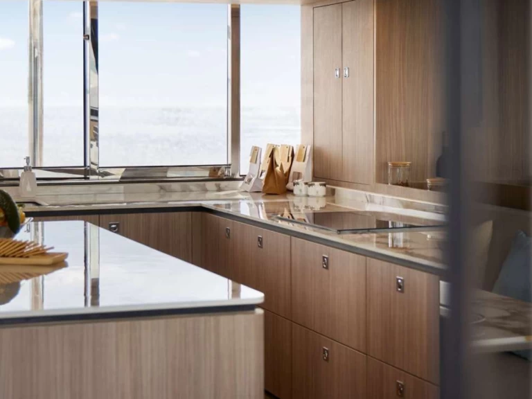 Hire a HeySea HeySea SV60T Néa Péramos