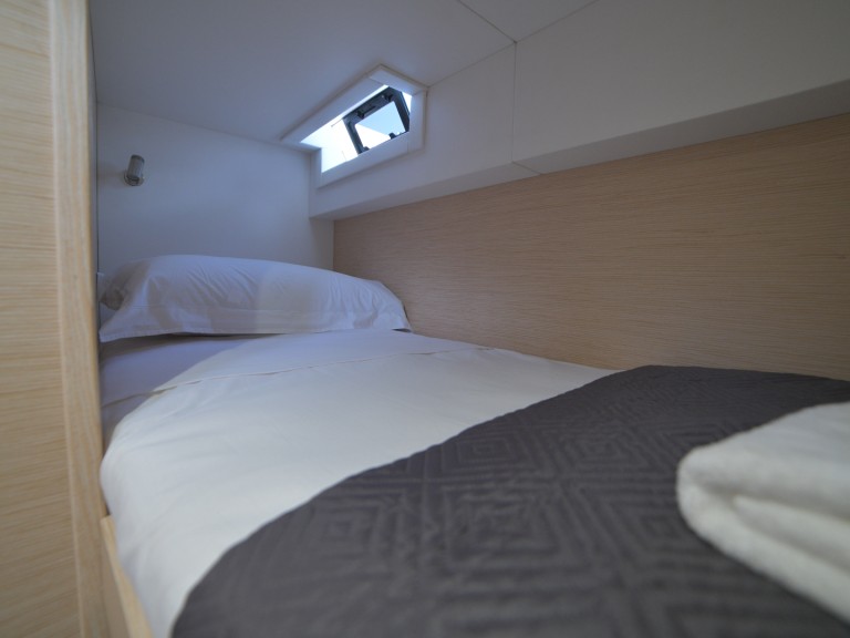 Yacht charter Salerno - Dufour Dufour Catamarans 48 Sail on SamBoat