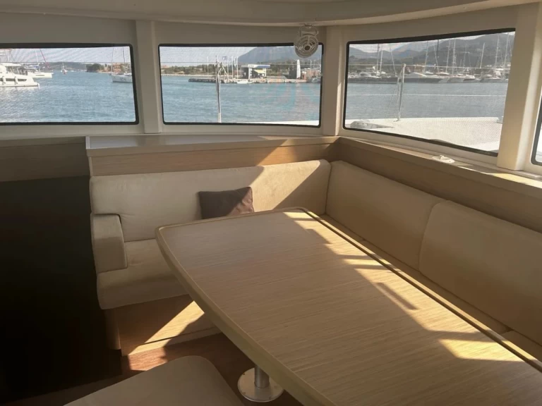Yacht charter Lefkáda - Lagoon Lagoon 42 on SamBoat