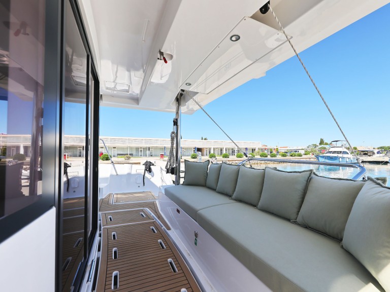 Catamaran to hire Sukošan at the best price