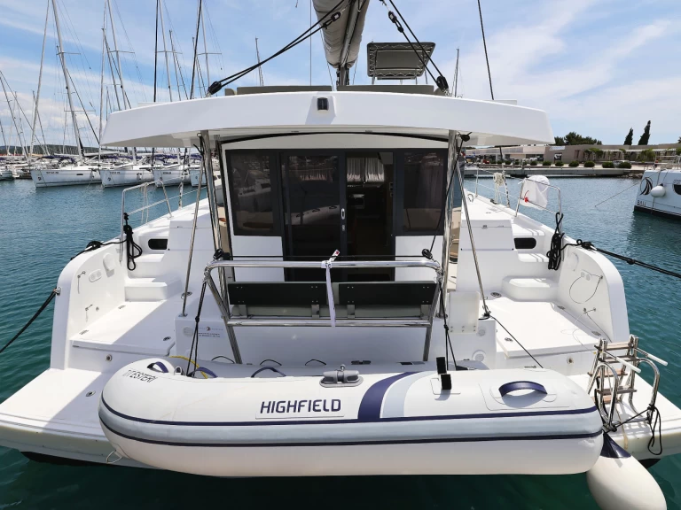 Yacht hire Sukošan cheap Bali Catspace Voile