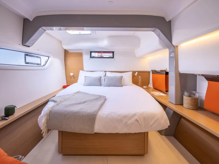 Hire Catamaran Excess with a boat licence