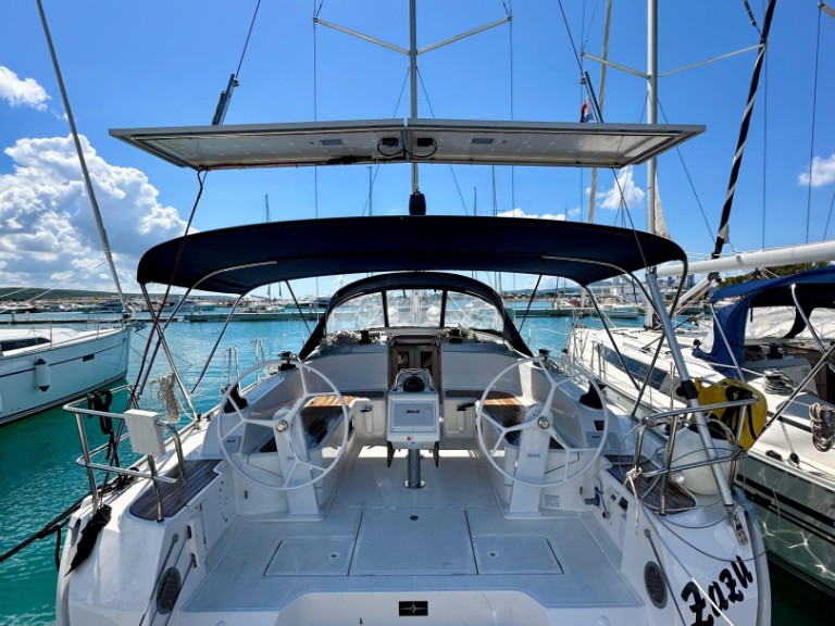 Charter a Bavaria Cruiser 46 in Sukošan on Samboat