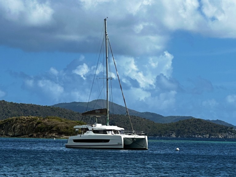 Hire Catamaran Bali with a boat licence