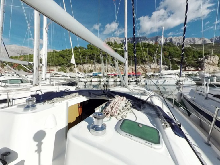 Hire Sailboat with or without skipper Bénéteau Pirovac