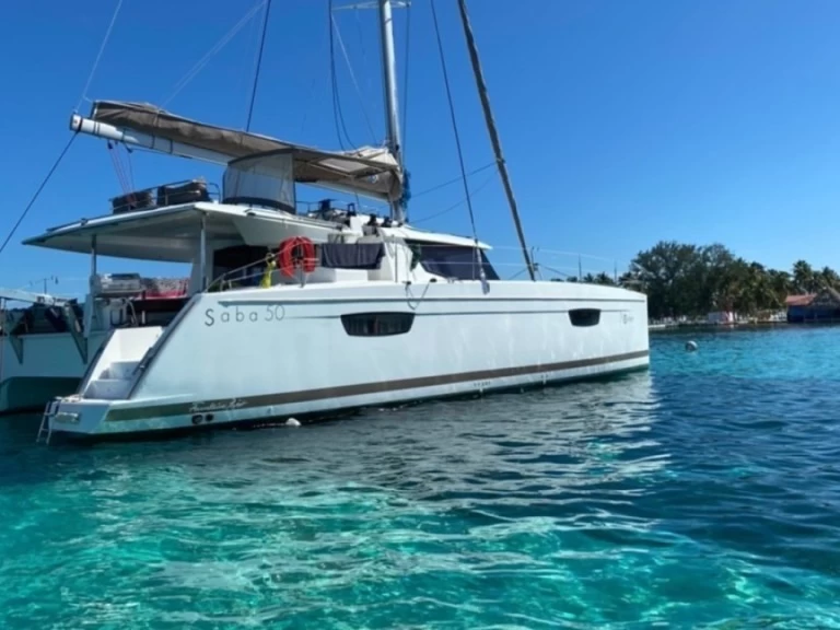 Hire Catamaran with or without skipper Fountaine Pajot Belize City