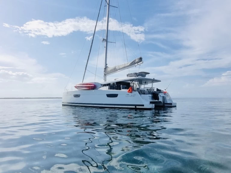 Yacht hire Belize City cheap Tranquilo