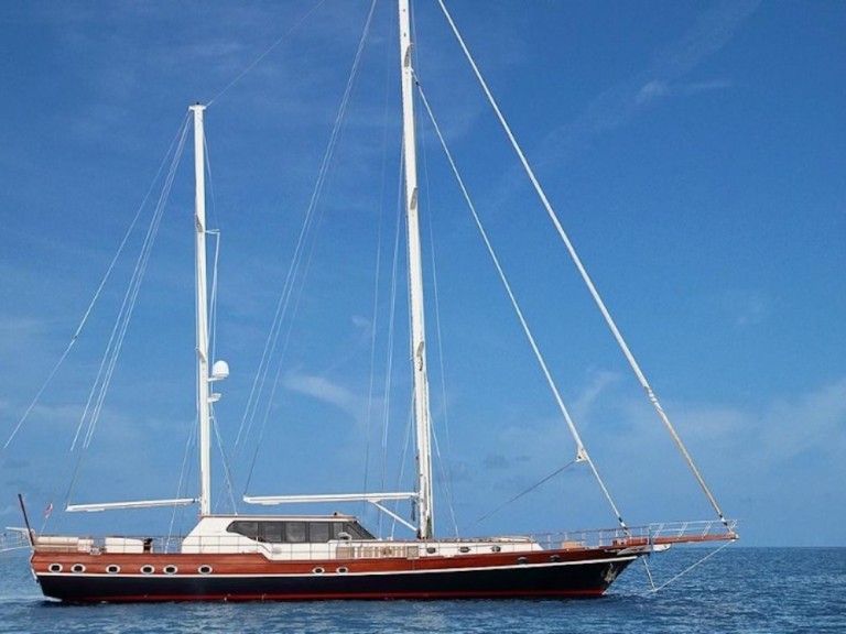 Charter a Unknown Dragon fly in Bodrum on Samboat