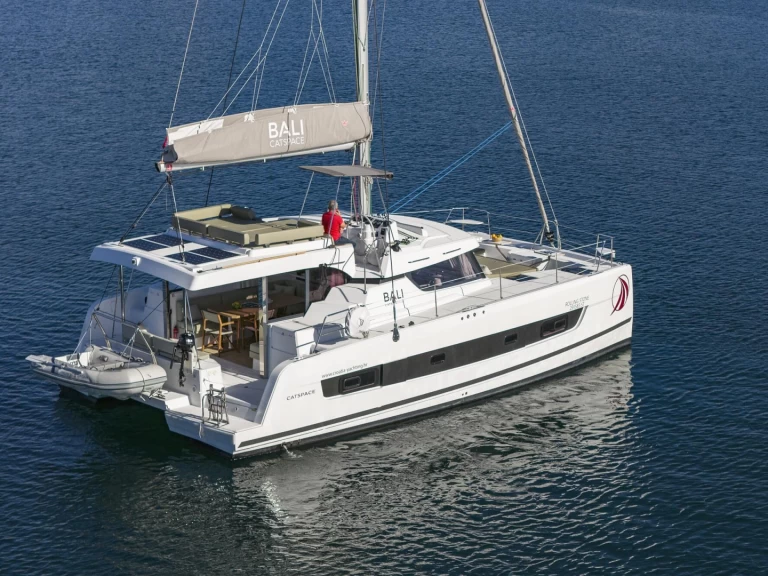 Catamaran to hire Šibenik at the best price
