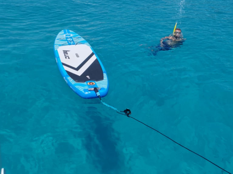 Yacht charter Cannes - Ferretti Ferretti 36 on SamBoat