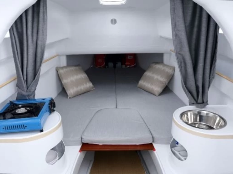 Yacht hire La Trinité-sur-Mer cheap ASTUS 22.5