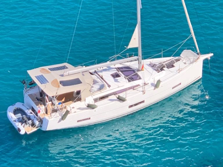 Hire Sailboat Dufour with a boat licence