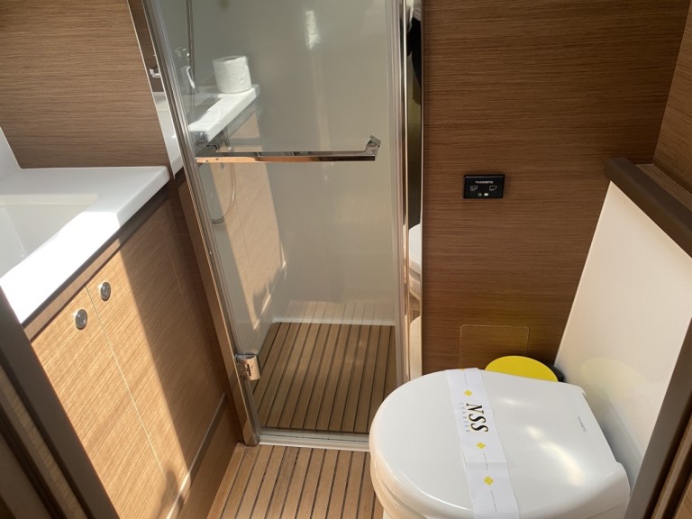 Yacht charter Furnari - Lagoon Lagoon 52 F on SamBoat