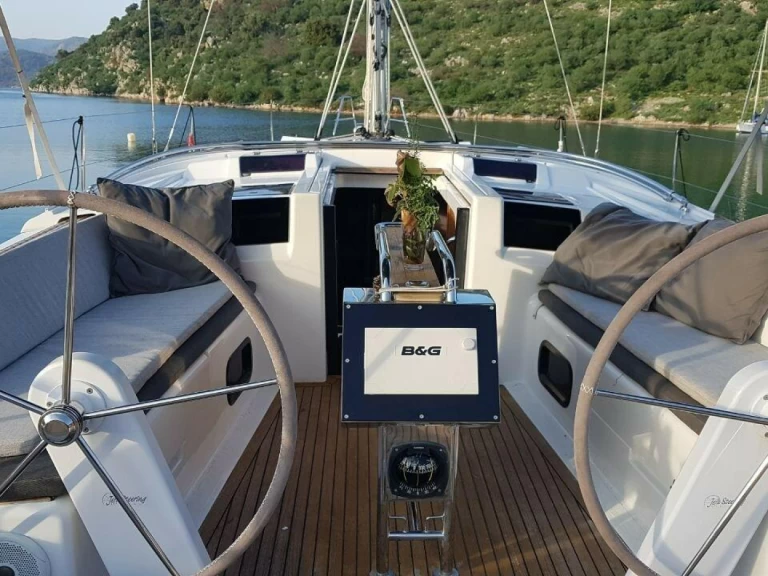 Hire Sailboat with or without skipper Hanse Fethiye