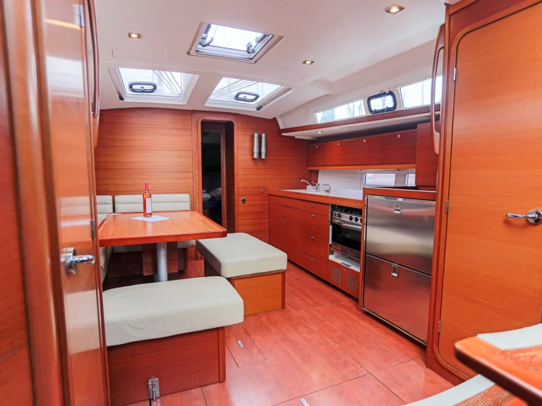 Hire Sailboat Dufour with a boat licence