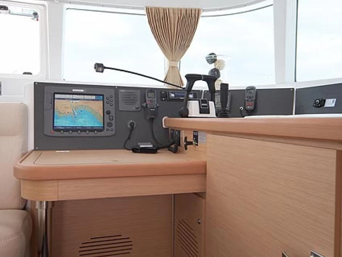 Hire Catamaran with or without skipper Lagoon Préveza