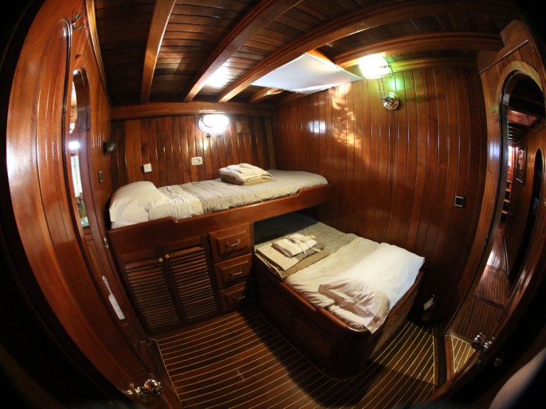 Hire Sailboat with or without skipper  Salerno