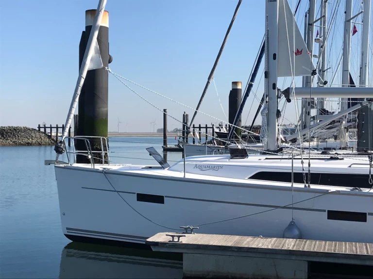 Bavaria Bavaria 41 Cruiser charter bareboat or skippered in  Yerseke